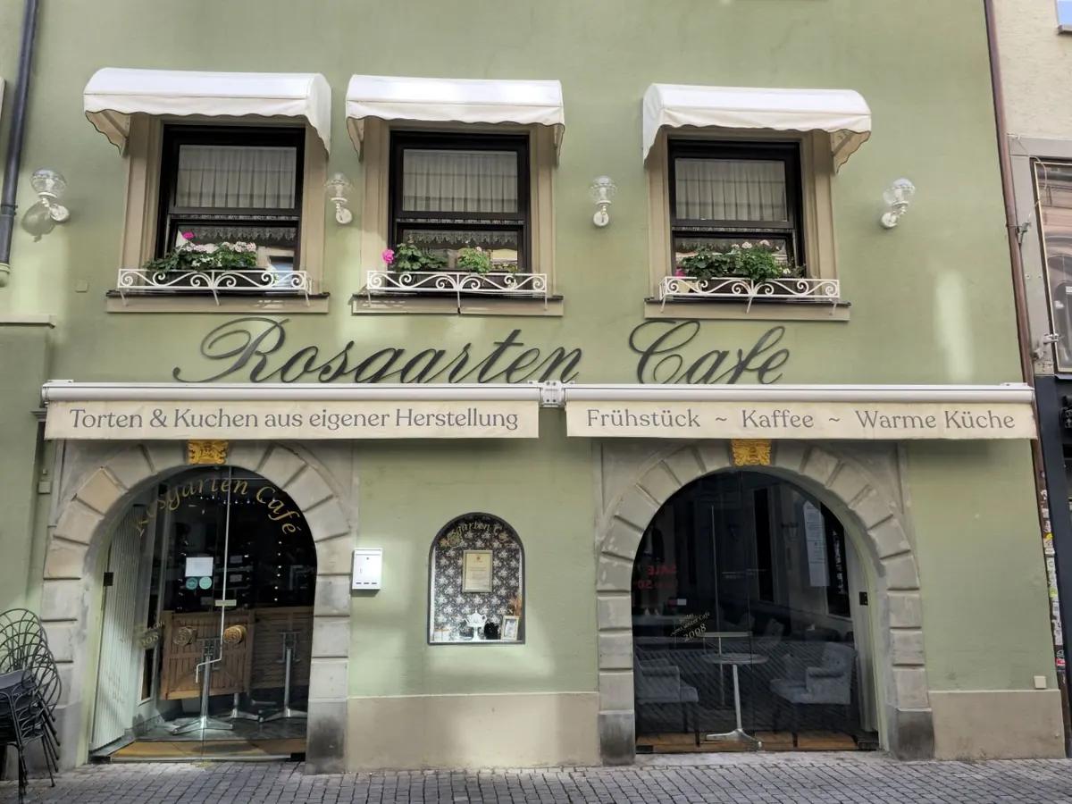 Referenz Café: Rosgarten Café in Konstanz, Reinigung durch Gans Sauber